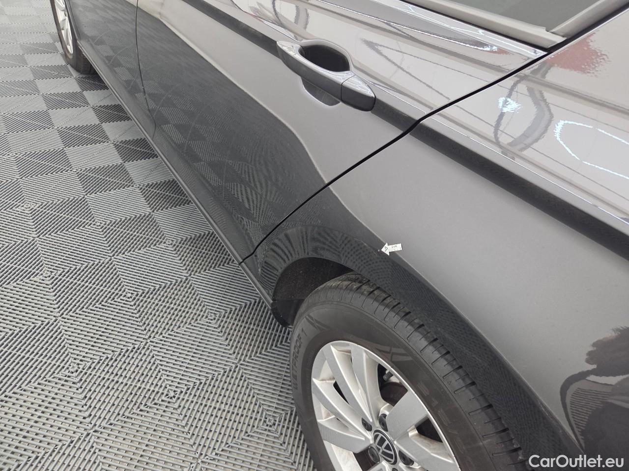  Volkswagen  Passat Trendline 1.5 TSI ACT DSG 150 CP #23