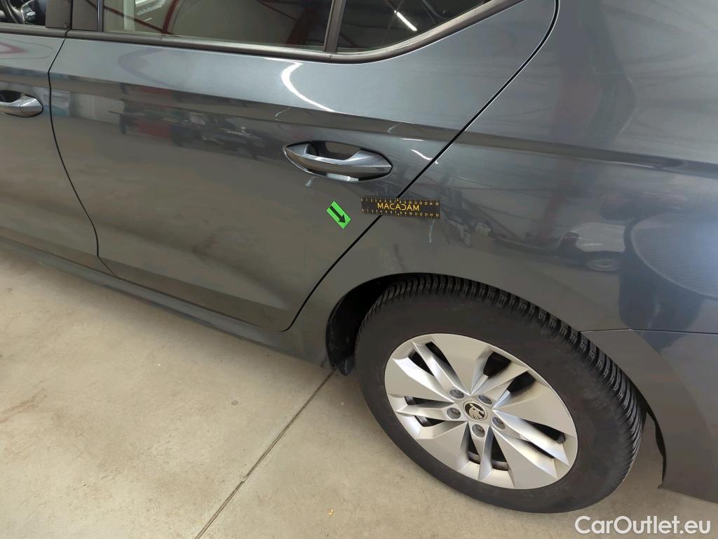  Skoda  Octavia 2.0 TDI 150CP Ambition DSG #9