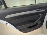  Volkswagen  Passat Volkswagen  1.5 TSI EVO 150 KM DSG Business 4d #20