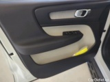  Volvo  XC 40 Volvo XC40 B3 P Mild Hybrid Core 5d #32