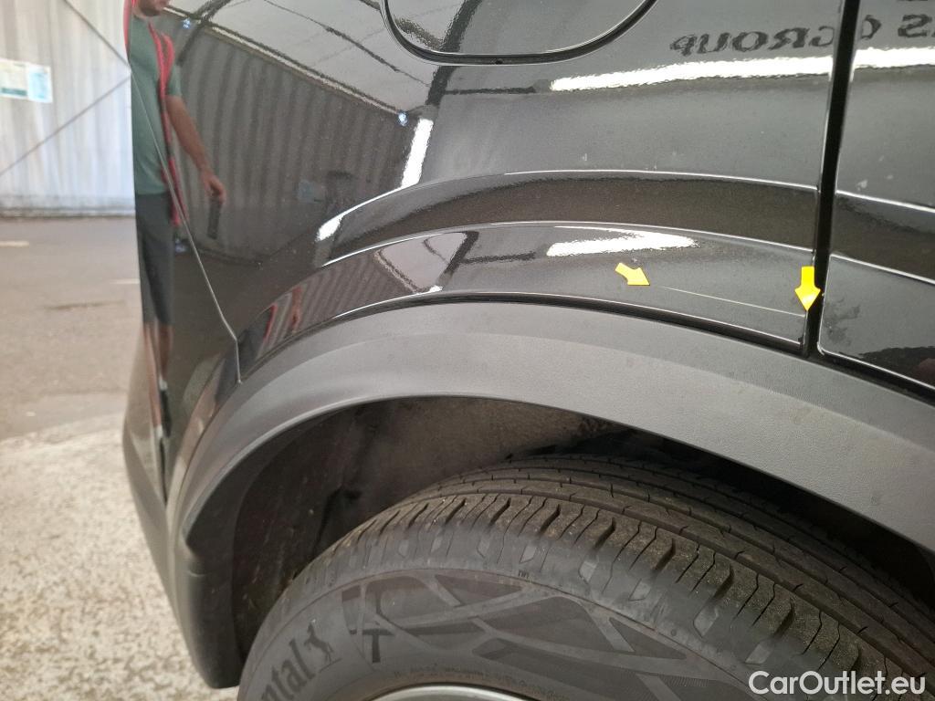  Nissan  Qashqai NISSAN  / 2021 / 5P / Crossover 1.3 MHEV 158ch Xtronic Business Edition CD LOT700 #36