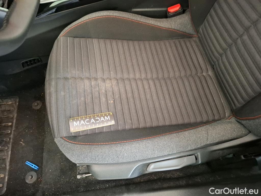  Peugeot  2008  (e-) Active Pack 50kWh BVA #25
