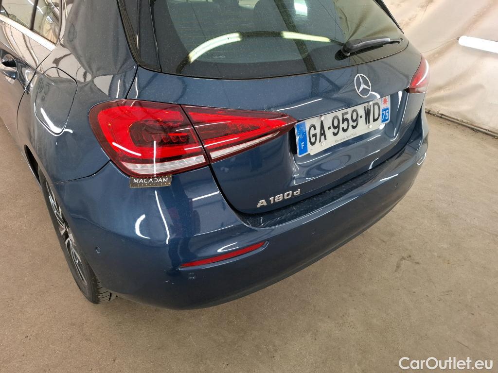  Mercedes  A-Klasse MERCEDES-BENZ Classe A Compact / 2018 / 5P / Berline A 180 d Business Line #45
