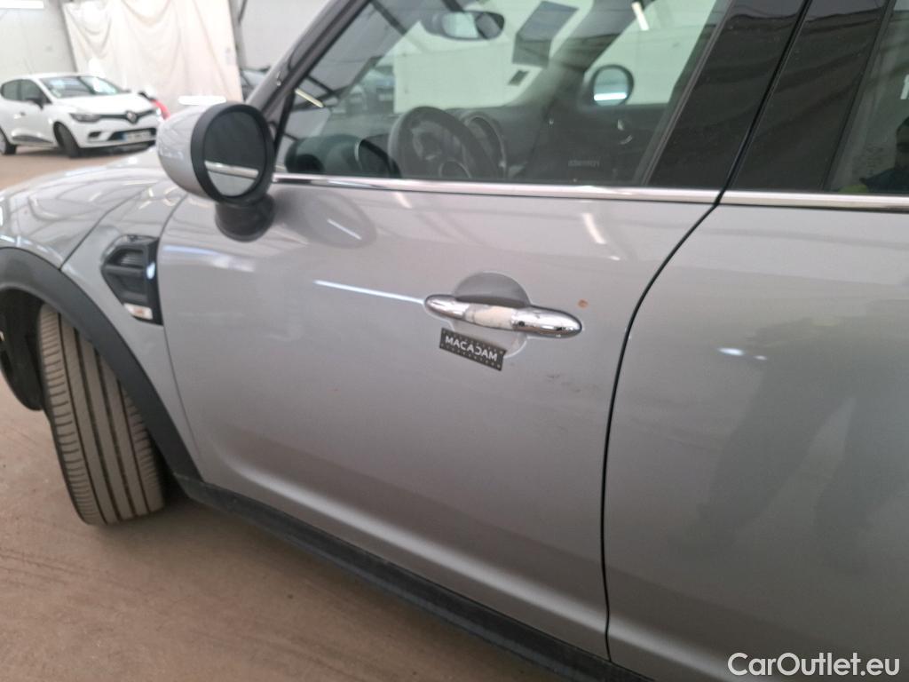  Mini  Countryman MINI  / 2020 / 5P / Crossover Cooper Essential 136 ch BVA7 #28