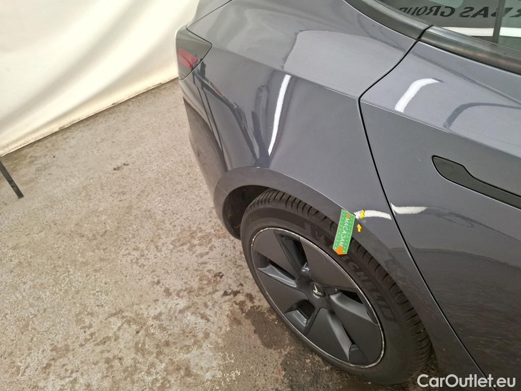  Tesla  Model 3 TESLA  / 2018 / 4P / Berline Autonomie Standard Plus RWD #63