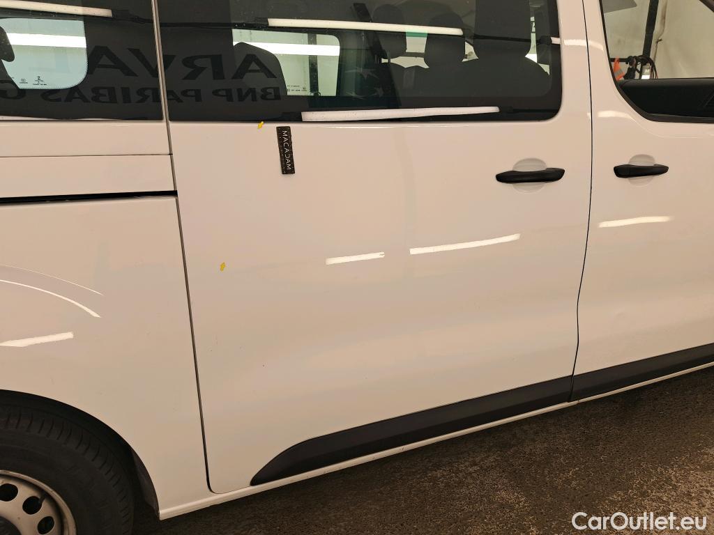  Peugeot  Expert  Combi Standard 1.5 HDi 120CV BVM6 9 Sieges E6d #1