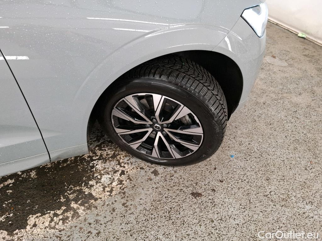  Volvo  XC60  Plus Style Dark 2WD 2.0 B4 195CV BVA8 E6d #1
