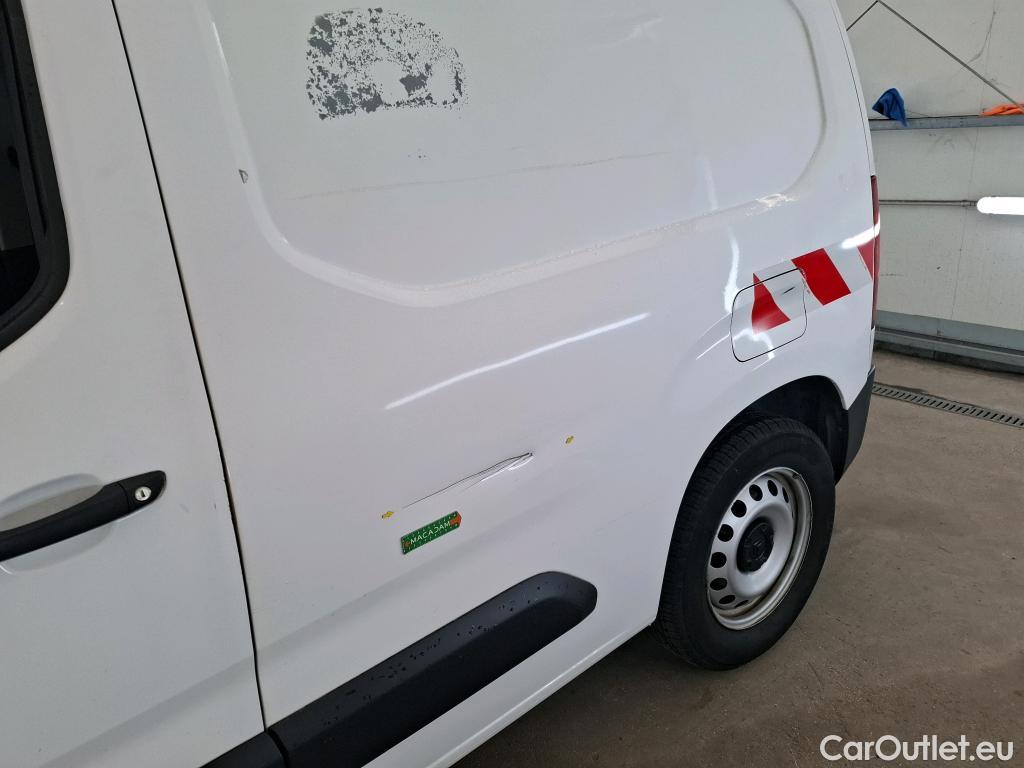  Citroen  Berlingo  Fourgon Worker M 1000 1.2 PureTech 130CV BVA8 E6d #1