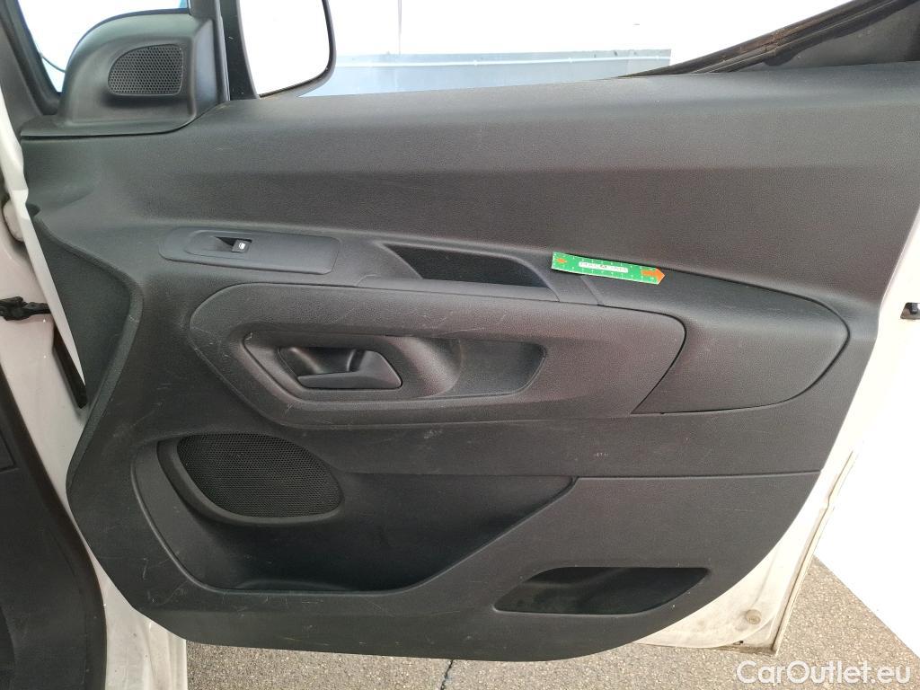  Citroen  Berlingo  Fourgon Club M 1000 1.2 PureTech 130CV BVA8 E6d #42