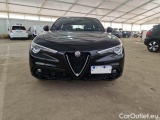  Alfa Romeo   STELVIO ALFA ROMEO / 2017 / 5P / SUV 2.2 TD 190 CV SUPER BUSINESS AT8 Q4 #32