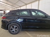 Alfa Romeo   STELVIO ALFA ROMEO / 2017 / 5P / SUV 2.2 TD 190 CV SUPER BUSINESS AT8 Q4 #49