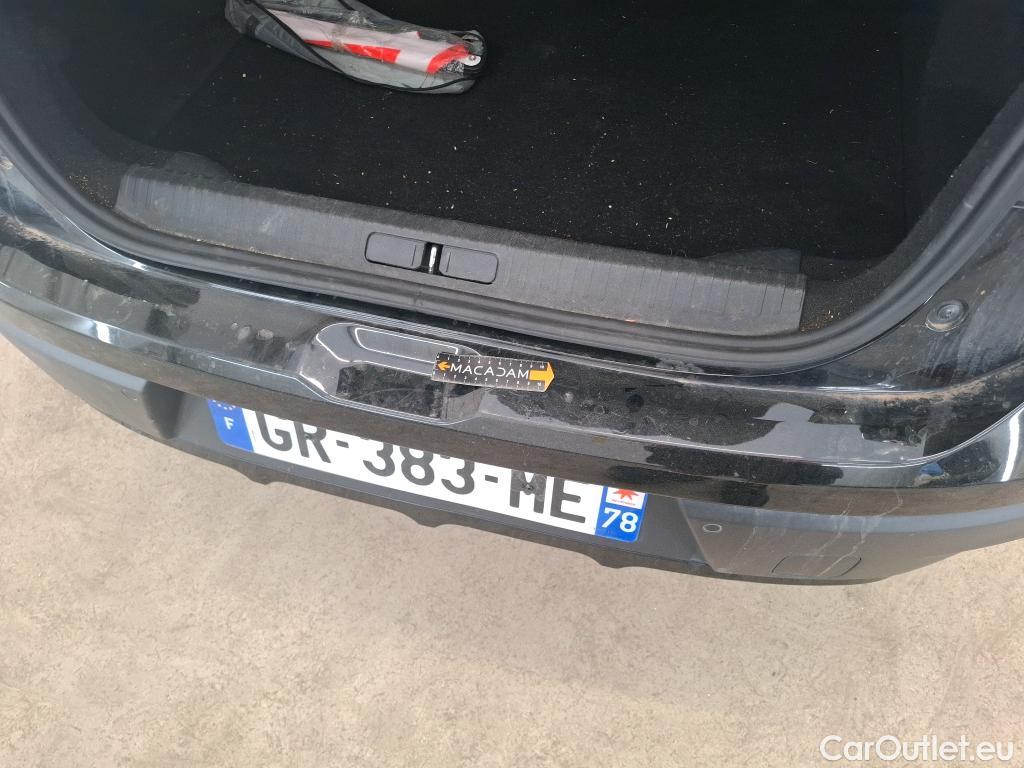  Citroen  C4  X Feel Pack 1.2 PureTech 130CV BVA8 6E #6