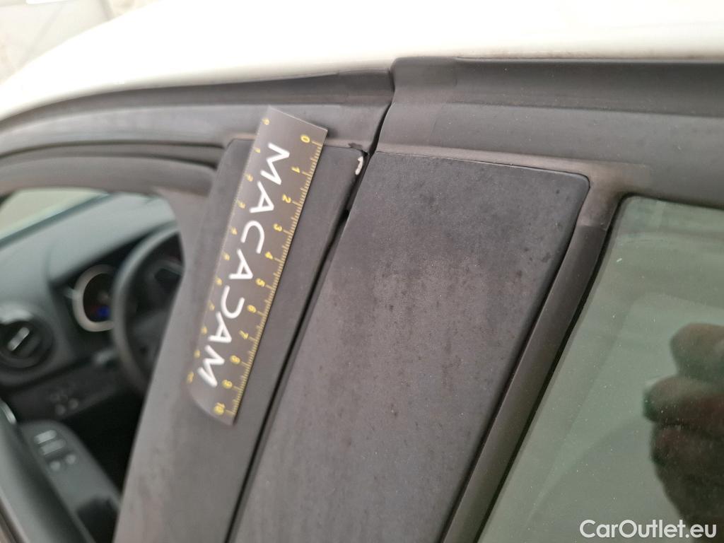  Renault  Clio  IV Air MediaNav 1.5 dCi 75CV BVM5 E6 #10