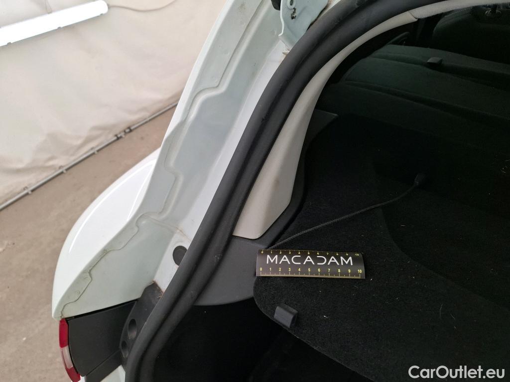  Renault  Clio  IV Air MediaNav 1.5 dCi 75CV BVM5 E6 #4