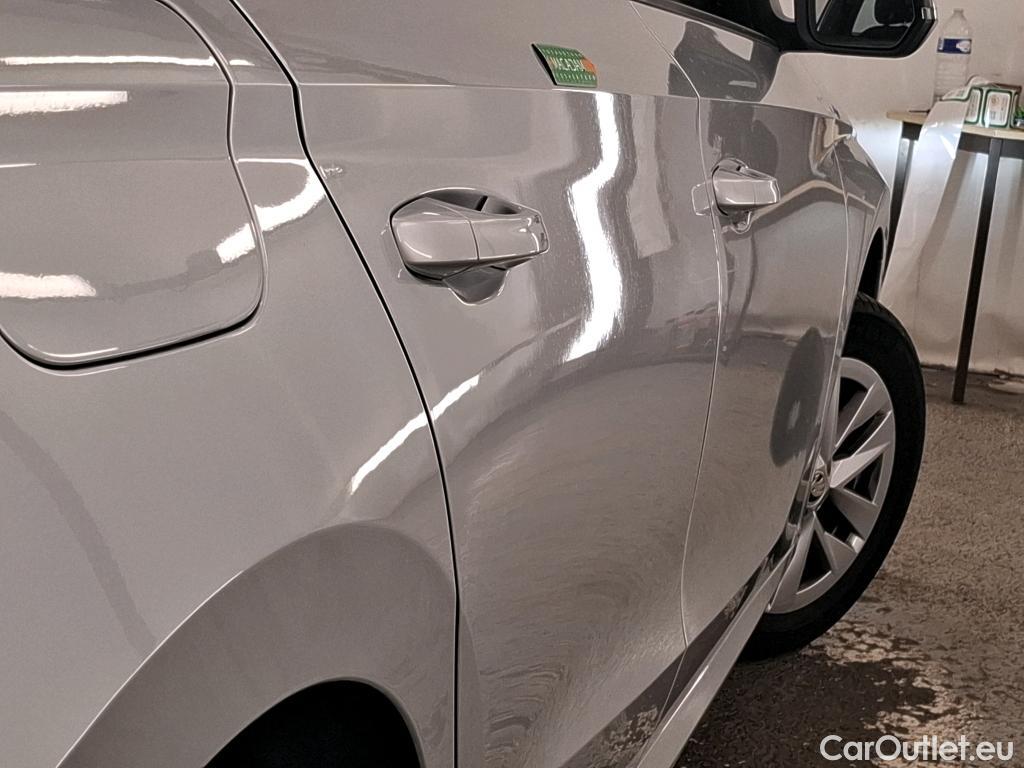  Skoda  Fabia  Ambition 1.0 MPI 80CV BVM5 E6d #10