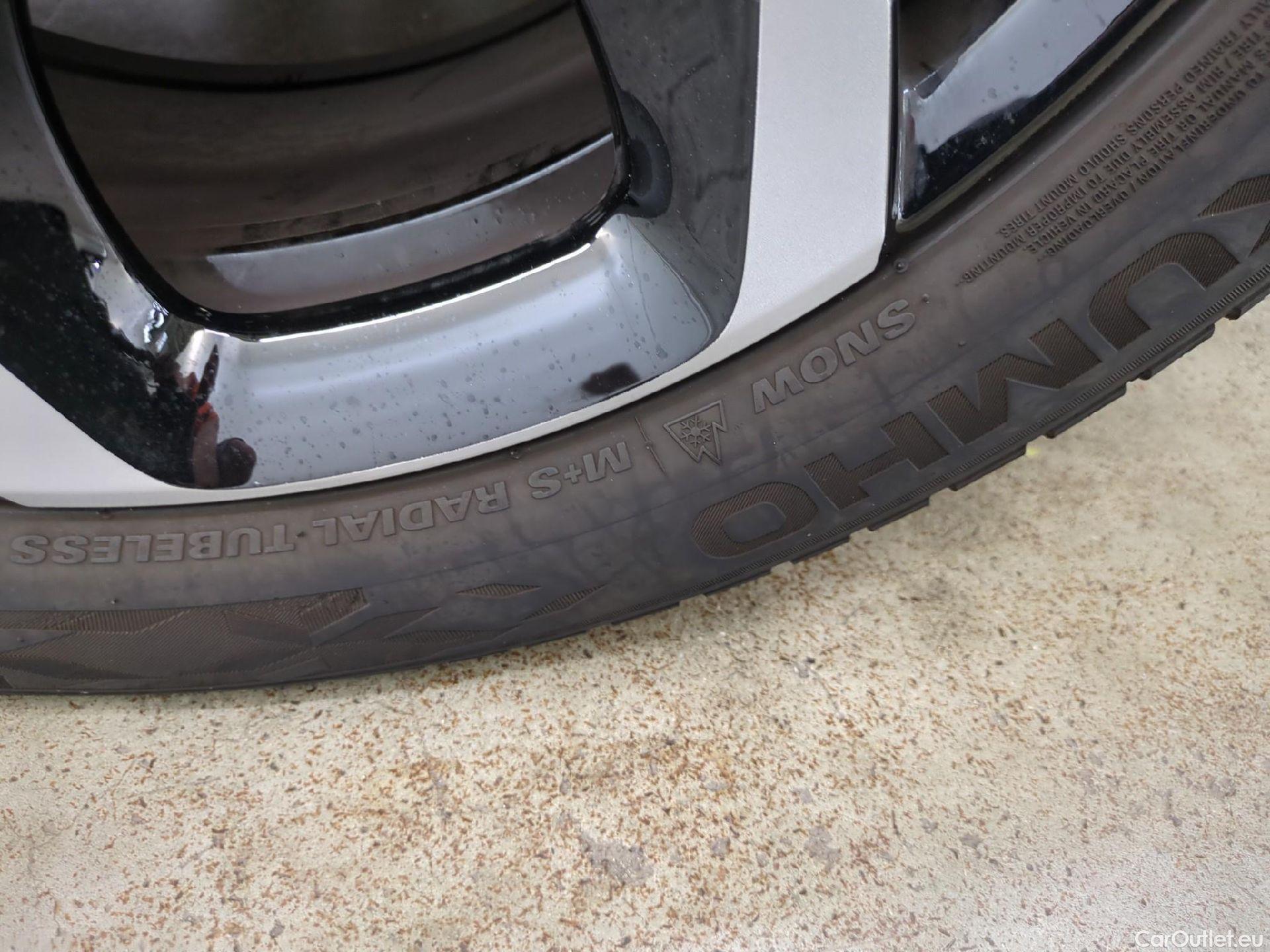  Citroen  C5 Aircross  Shine 1.2 PureTech 130CV BVA8 6E #10