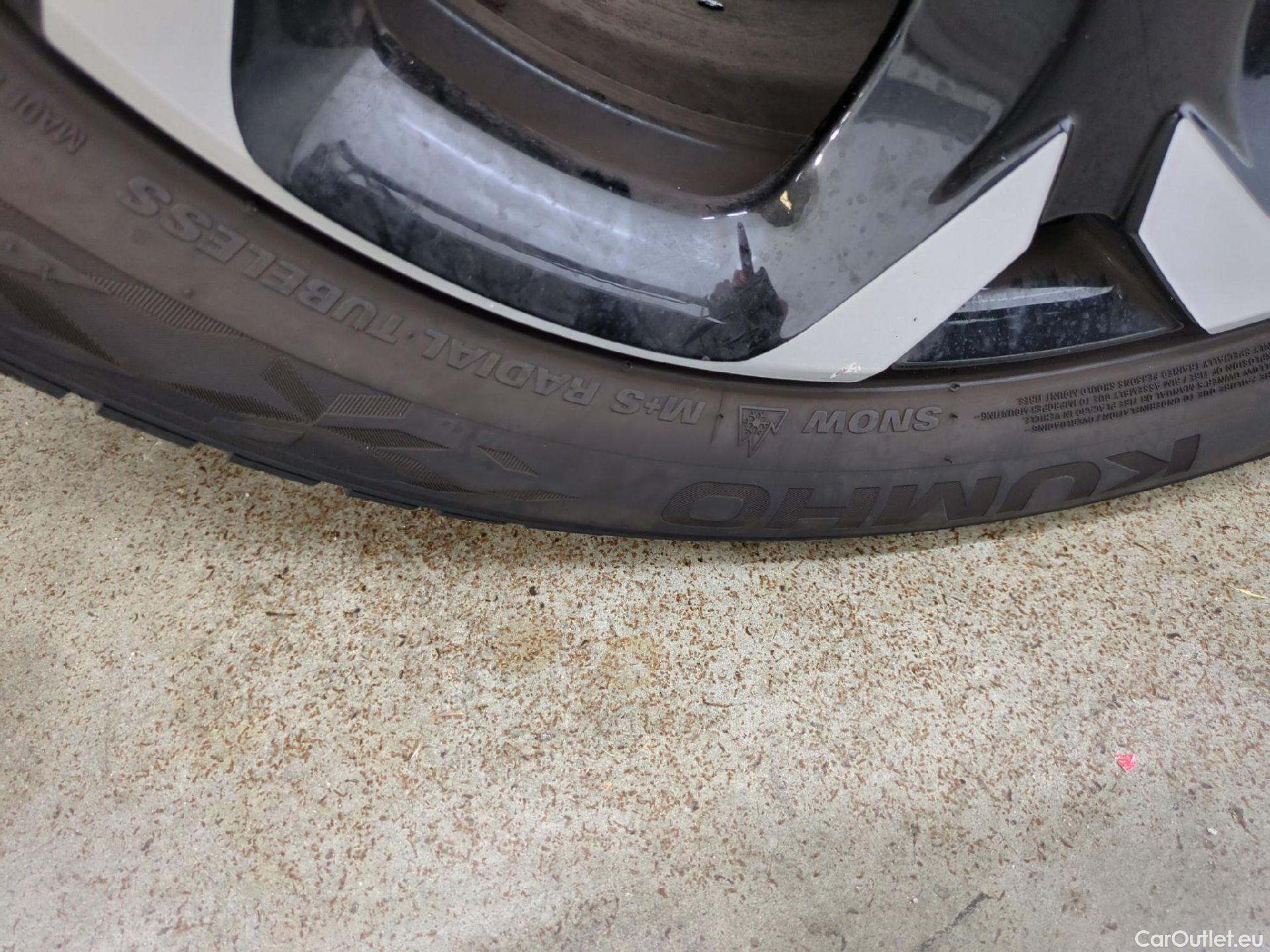 Citroen  C5 Aircross  Shine 1.2 PureTech 130CV BVA8 6E #4