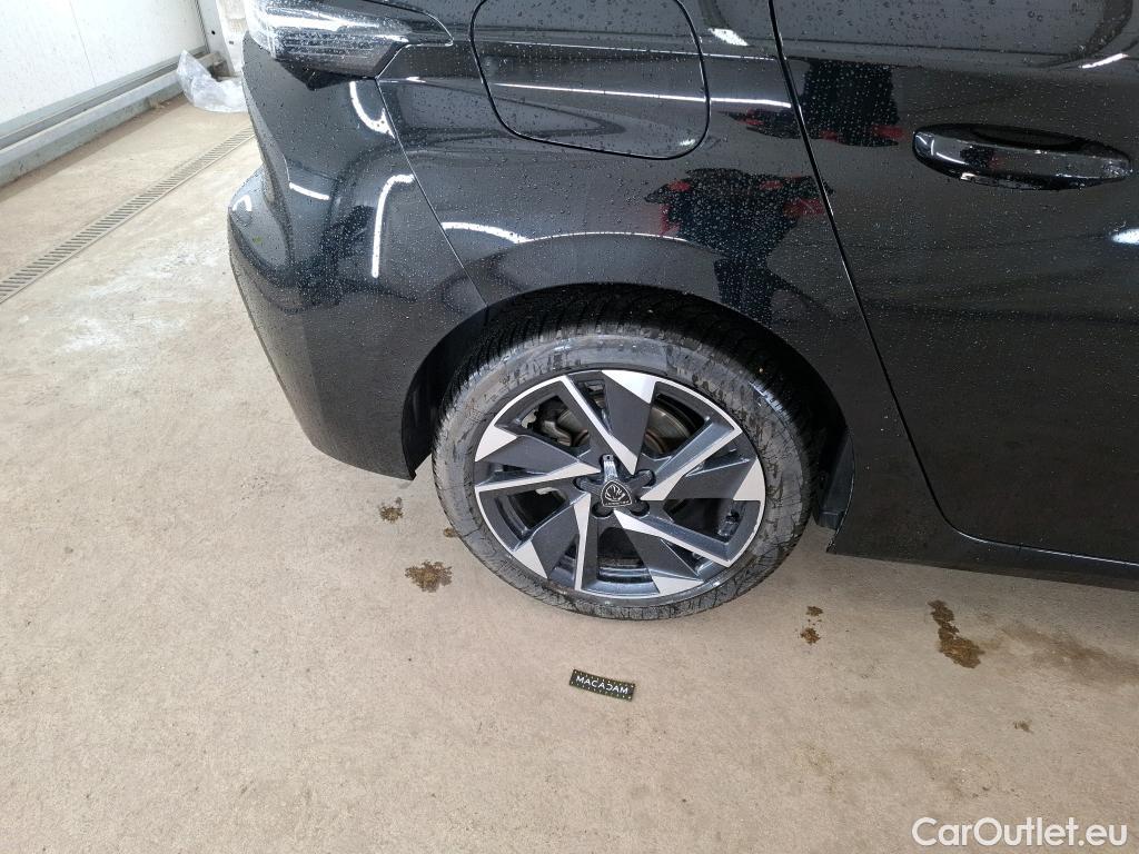  Peugeot  308  Allure Pack 1.2 PureTech 130CV BVM6 E6d #20