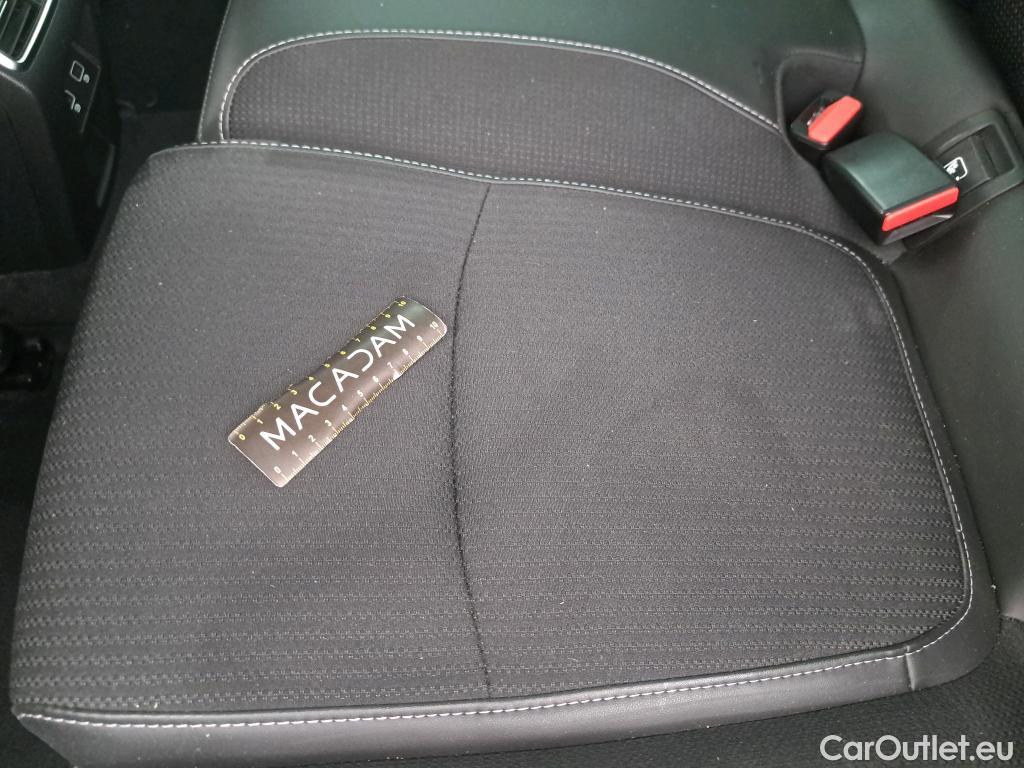  Renault  Megane  IV Berline 5 ptes. Techno 1.5 dCi 115CV BVA7 E6d #12