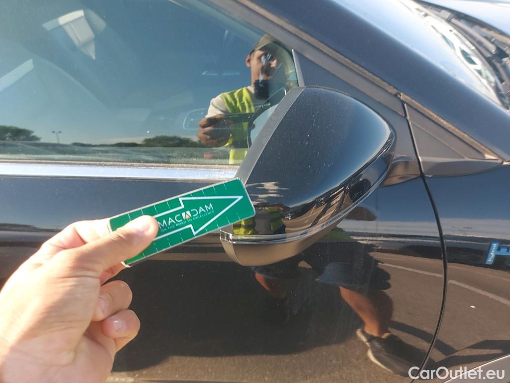  Citroen  C5 Aircross CITROEN  Hybrid / 2018 / 5P / todoterreno 225 e-EAT8 Shine #21