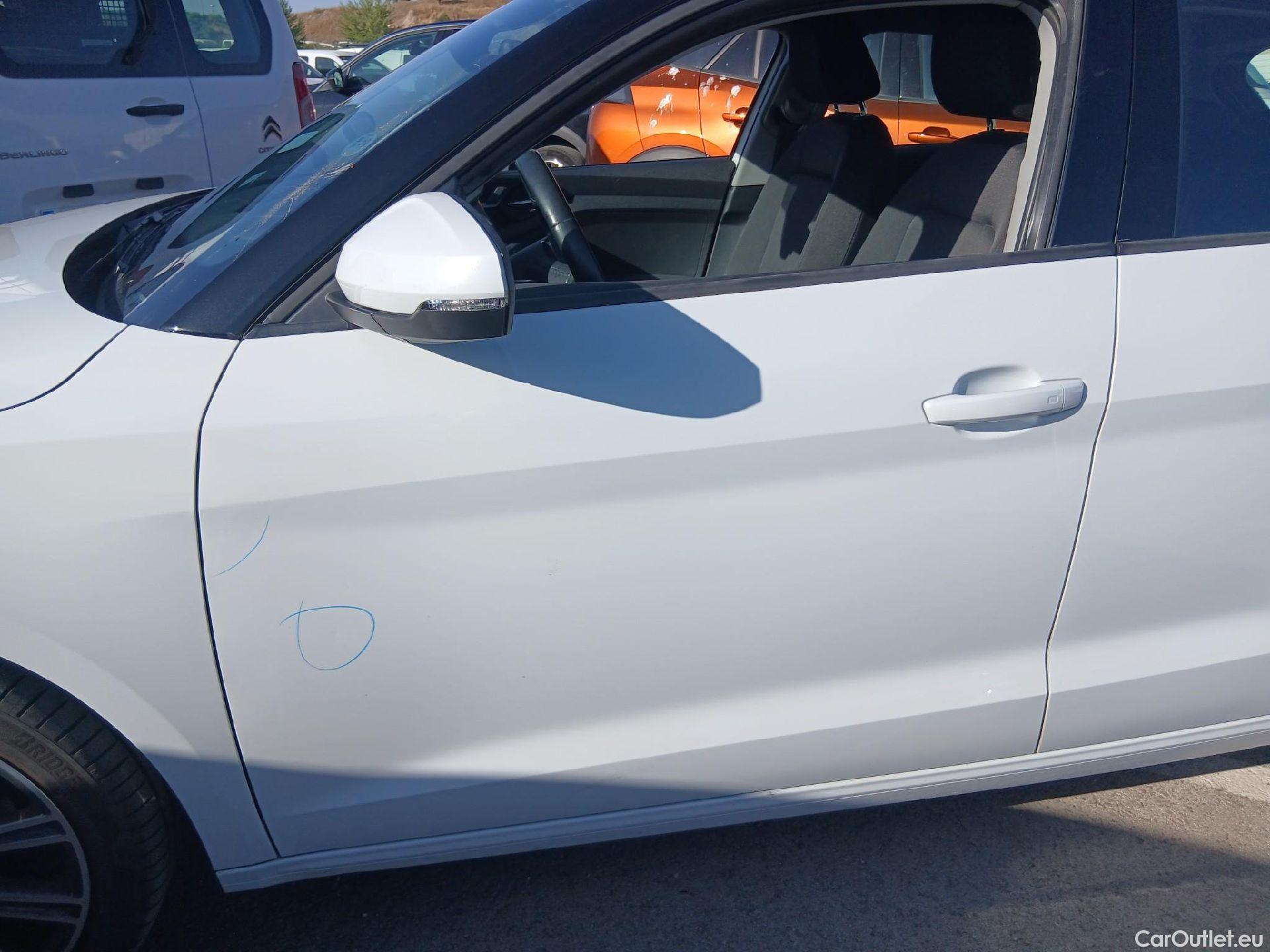  Audi  A1 Sportback AUDI A1 / 2018 / 5P / berlina con portón Sportback Advanced 30 TFSI 85kW S tronic #11