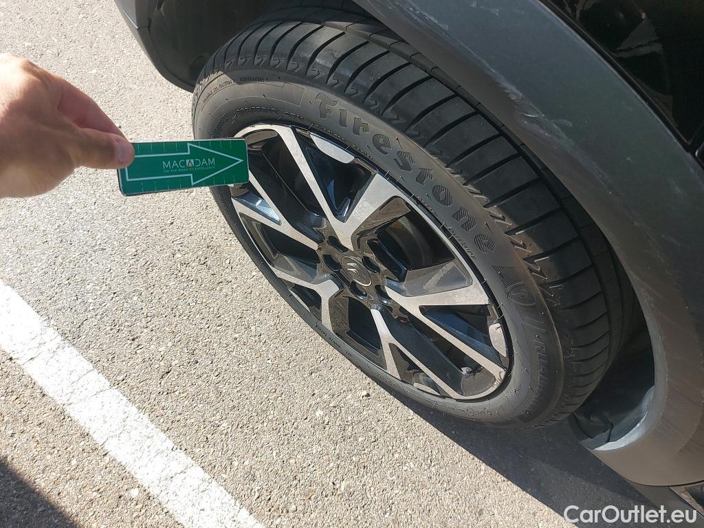  Citroen  C5 Aircross CITROEN  Hybrid / 2018 / 5P / todoterreno 225 e-EAT8 Shine #3