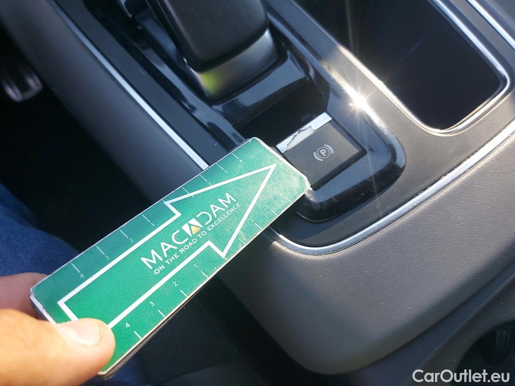  Citroen  C5 Aircross CITROEN  Hybrid / 2018 / 5P / todoterreno 225 e-EAT8 Shine #26