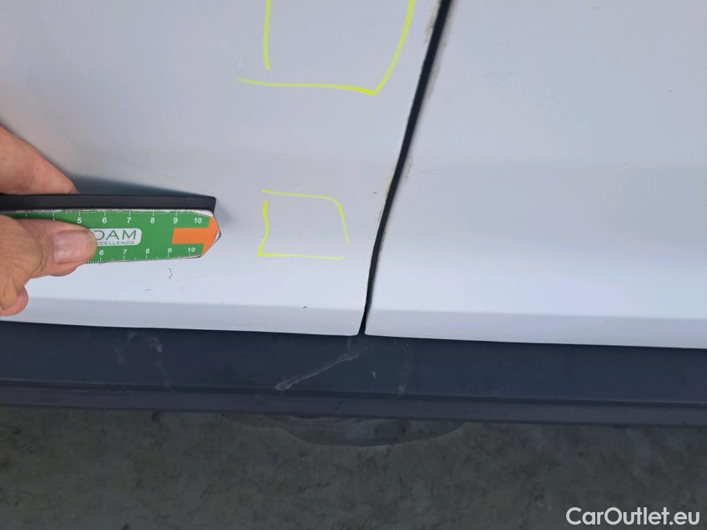  Dacia  Duster DACIA  / 2018 / 5P / todoterreno Comfort Bl. dCi 85kW(115CV) 4X2 #11