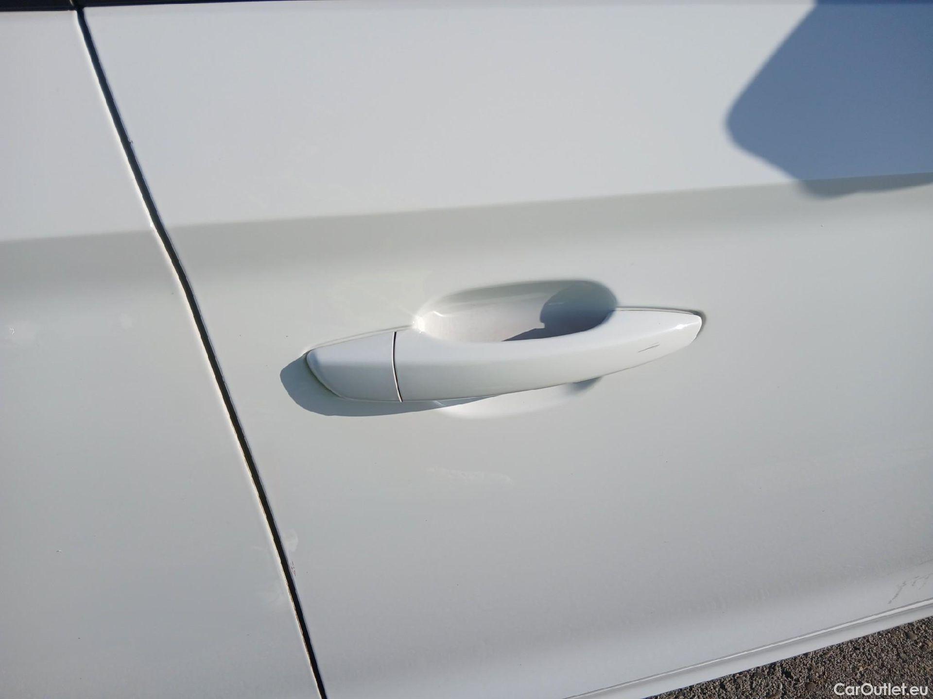  Opel  Corsa OPEL  / 2019 / 5P / berlina con portón 1.2T XHL 74kW (100CV) Edition (AC) #35