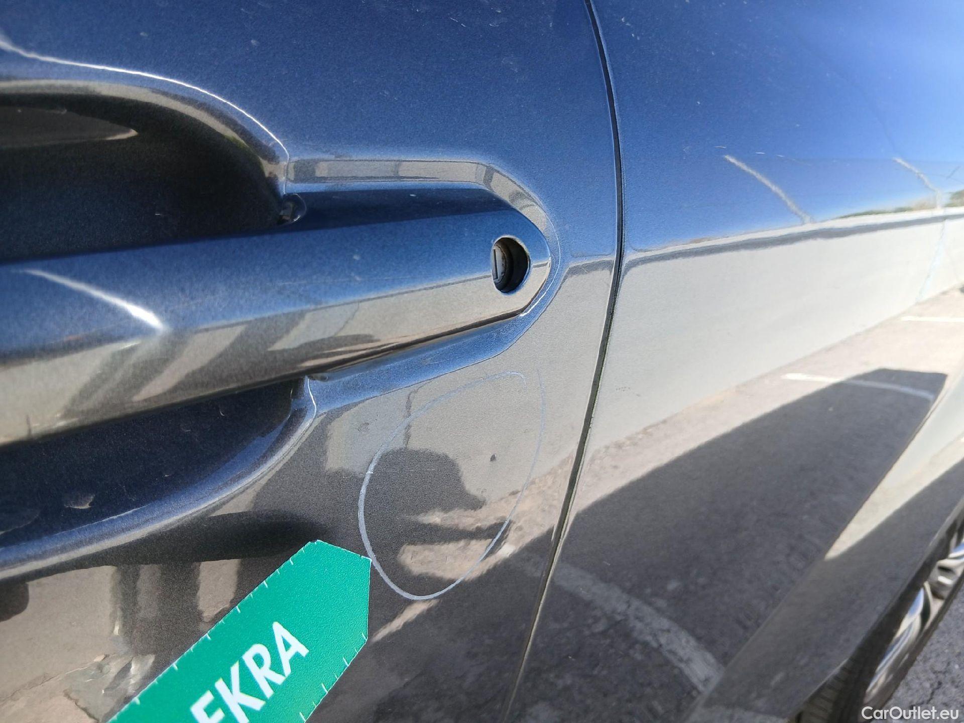  Toyota  Highlander TOYOTA  / 2021 / 5P / todoterreno 2.5 Advance P. Metalizada #12