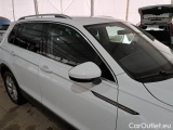  Volkswagen  Tiguan VOLKSWAGEN  / 2020 / 5P / SUV 2.0 TDI SCR 110KW ELEGANCE DSG #40