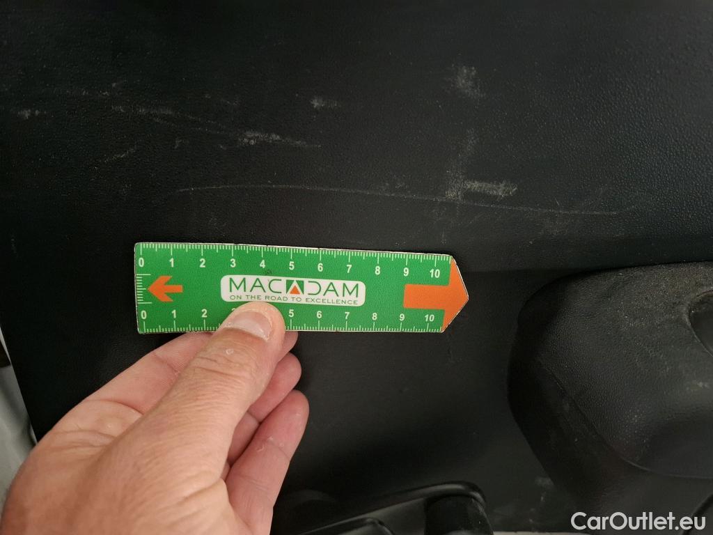  Citroen  C3  Société Feel 1.5 BlueHDI 100CV BVM6 E6d #23