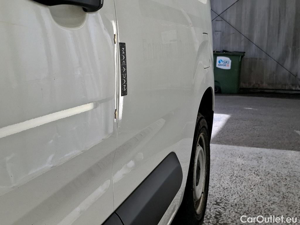  Citroen  Berlingo  Fourgon Club M 650 1.5 BlueHDi 100CV BVM6 E6d #18
