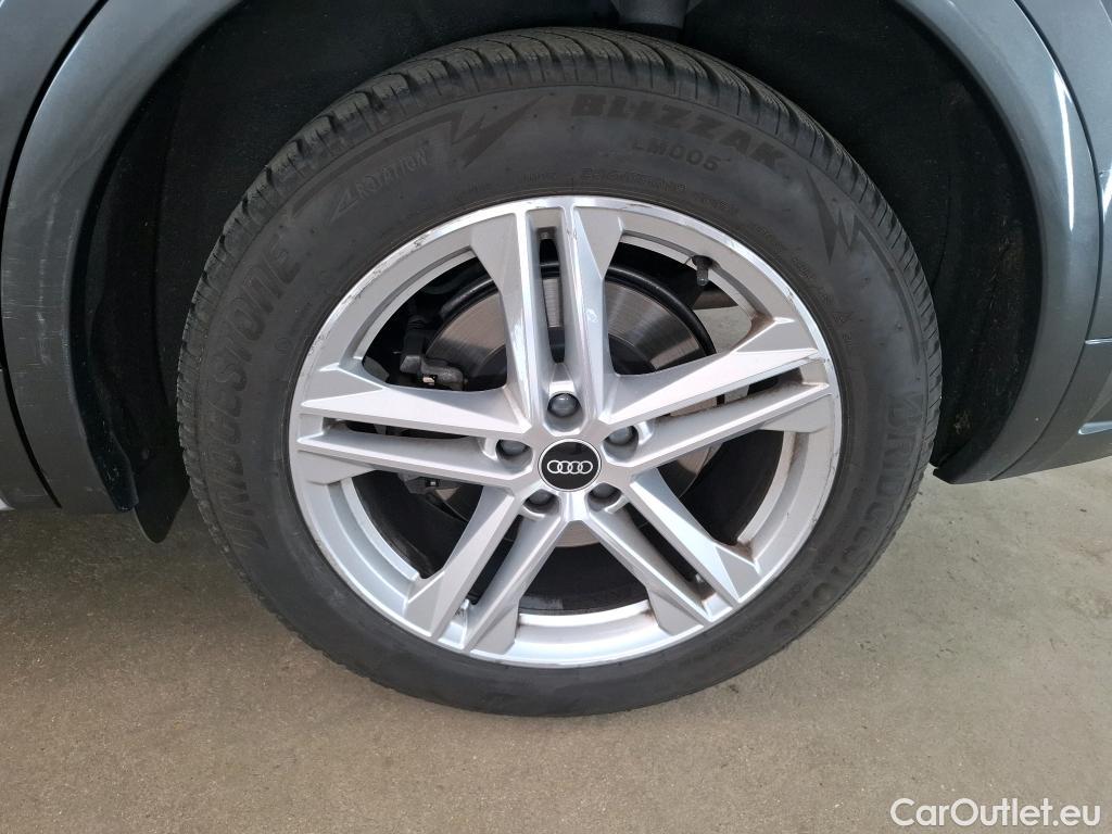  Audi  Q5  35 TDI S line 2.0 TDI 165CV BVA7 E6d #76