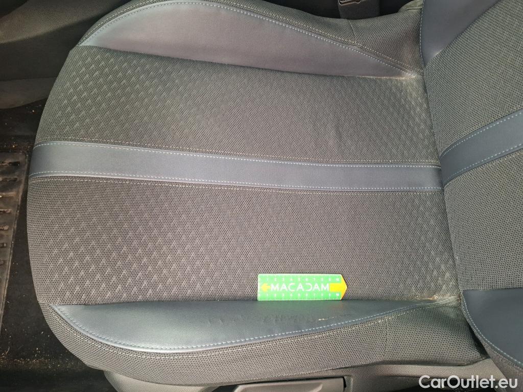  Peugeot  2008  Allure Business 1.5 HDi 100CV BVM6 E6d #8