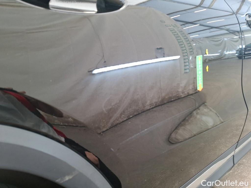  Mercedes  GLA MERCEDES-BENZ  / 2020 / 5P / SUV 1.3  200 BUSINESS LINE DCT #9