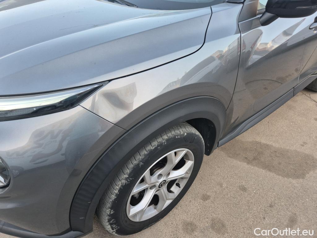  Nissan  Juke NISSAN  / 2019 / 5P / crossover DIG-T 84 kW (114 CV) DCT 7 V N-Connecta (AC2) #5
