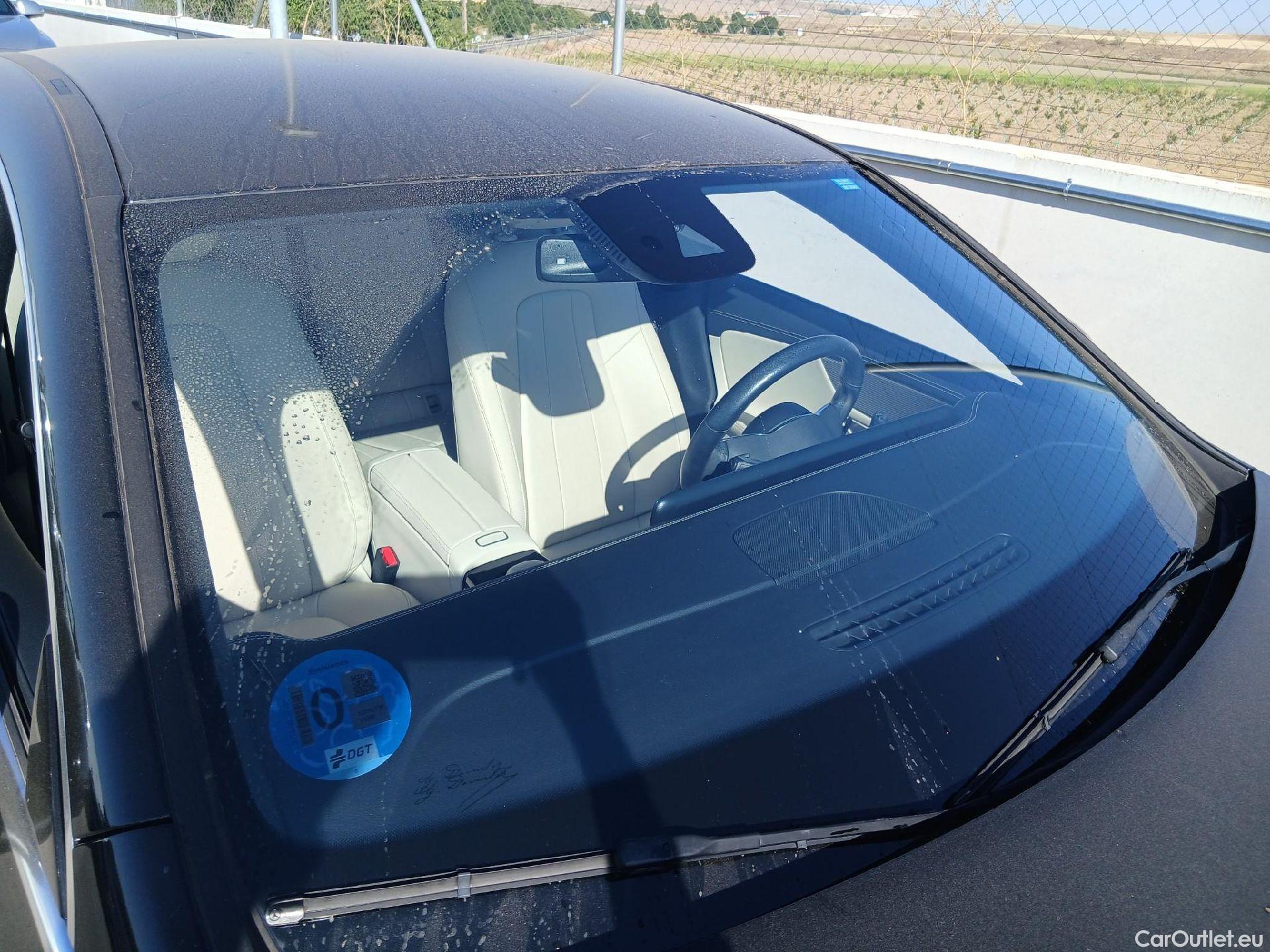  Mercedes  CLA-Klasse MERCEDES-BENZ CLA / 2019 / 4P / coupé CLA 250 e #2