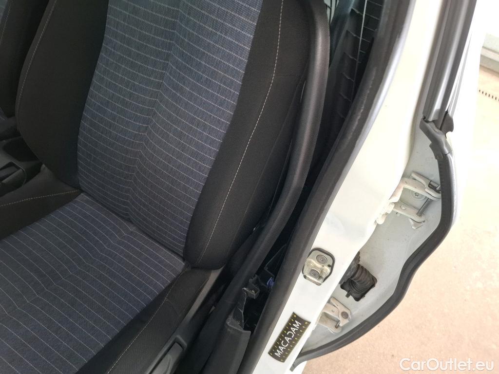  Peugeot  208  Premium 1.5 HDi 100CV BVM6 E6d #21