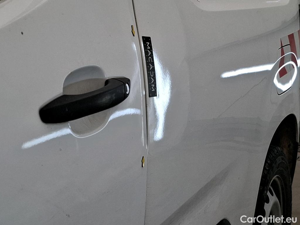  Citroen  Berlingo CITROEN  / 2018 / 4P / Fourgonnette M 1000kg PureTech 130 S&S AT Worker #11