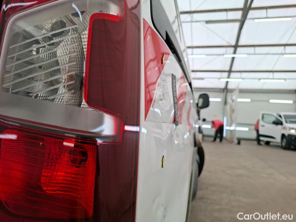  Citroen  Berlingo CITROEN  / 2018 / 4P / Fourgonnette M 1000kg PureTech 130 S&S AT Worker #4