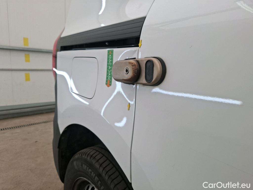  Renault  Kangoo RENAULT  / 2021 / 4P / Fourgonnette GD CONFORT - BLUE DCI 95 #2