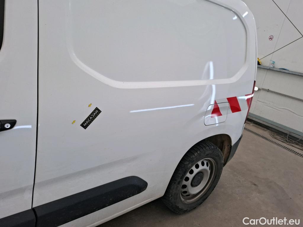  Citroen  Berlingo CITROEN  / 2018 / 4P / Fourgonnette M 1000kg PureTech 130 S&S AT Worker #20