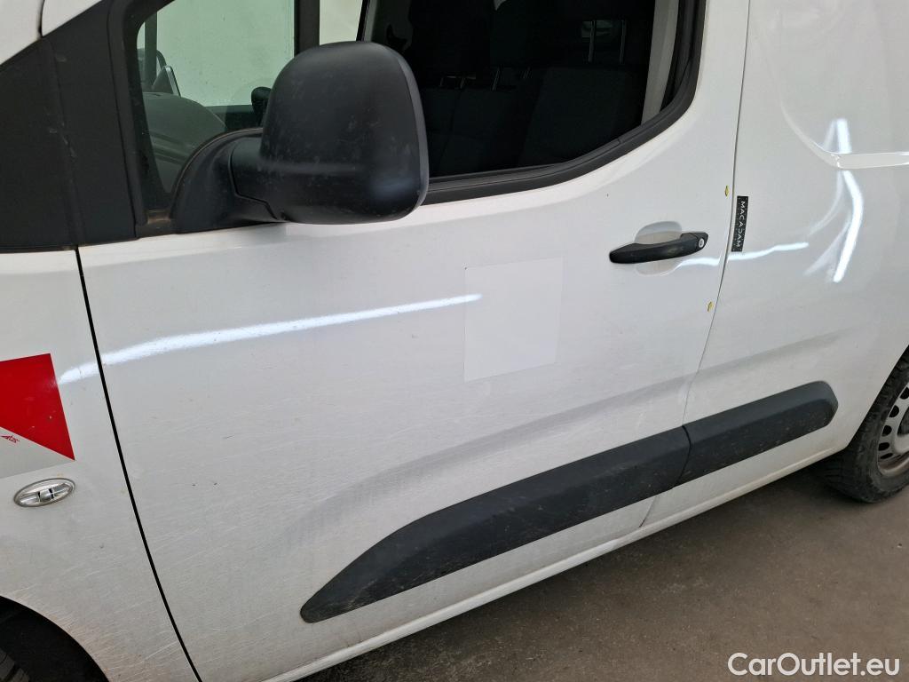 Citroen  Berlingo CITROEN  / 2018 / 4P / Fourgonnette M 1000kg PureTech 130 S&S AT Worker #10