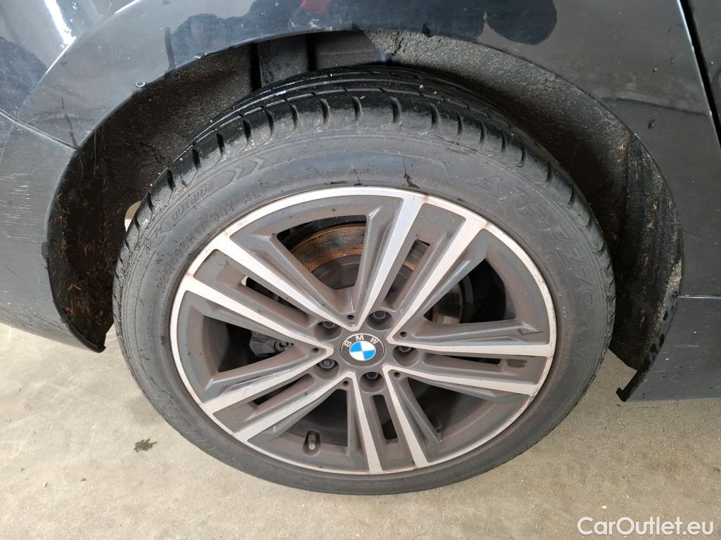  Bmw  Serie 1 BMW Série 1 / 2019 / 5P / Berline 116i DKG7 Business Design #8