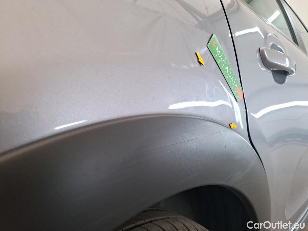  Citroen  C3  Plus 1.2 PureTech 80CV BVM5 6E #2