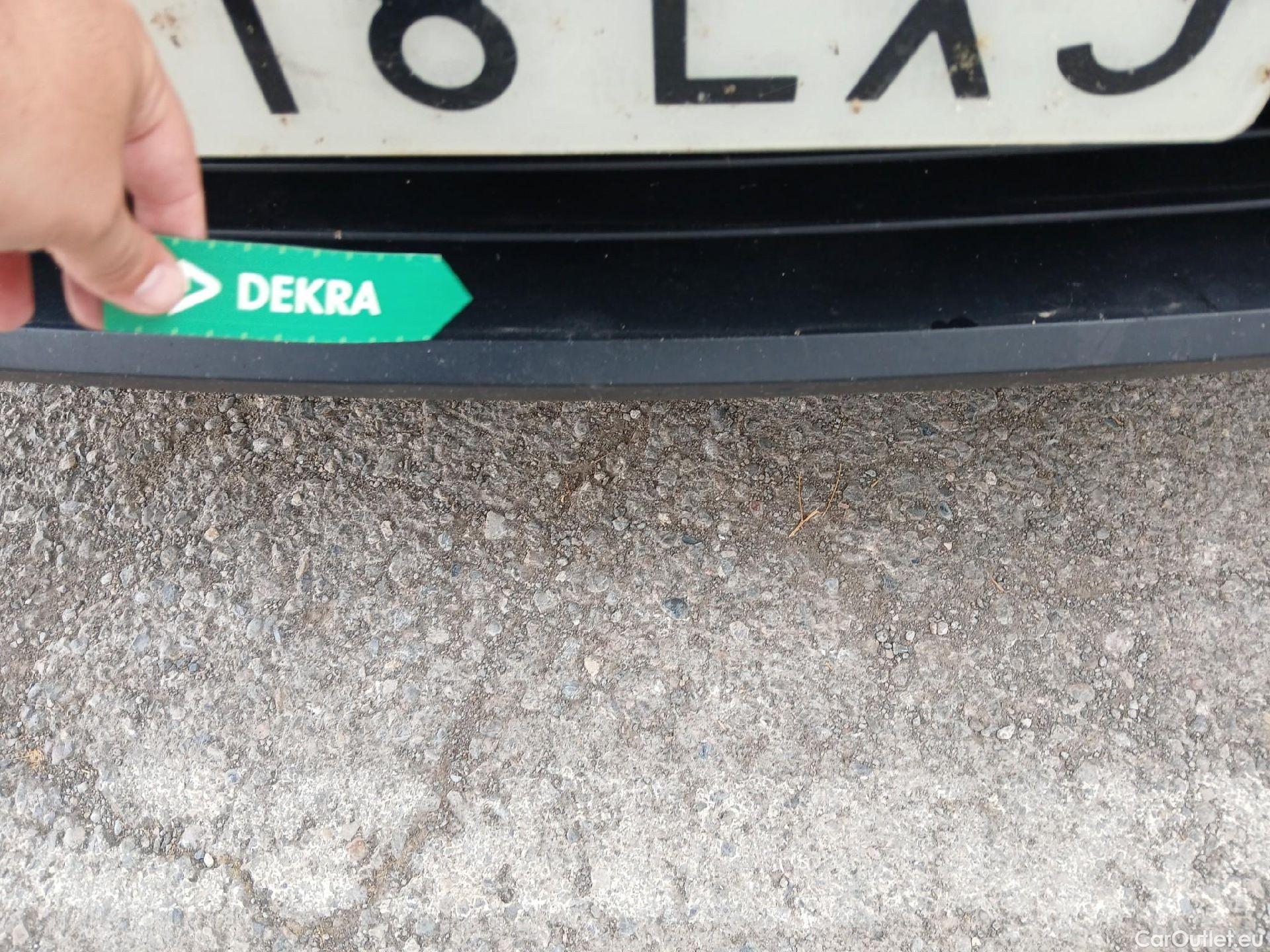  Nissan  Qashqai NISSAN  / 2021 / 5P / todoterreno DIG-T 103kW (140CV) mHEV 4x2 Acenta #9