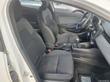  Renault  Clio RENAULT  / 2019 / 5P / berlina con portón Business Blue dCi 63 kW (85CV) #6