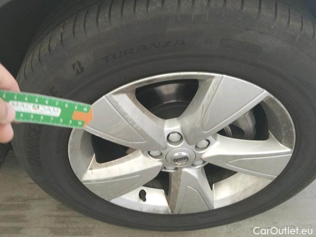  Volvo  XC 40 VOLVO XC40 / 2017 / 5P / todoterreno 1.5 T2 Momentum Core #8