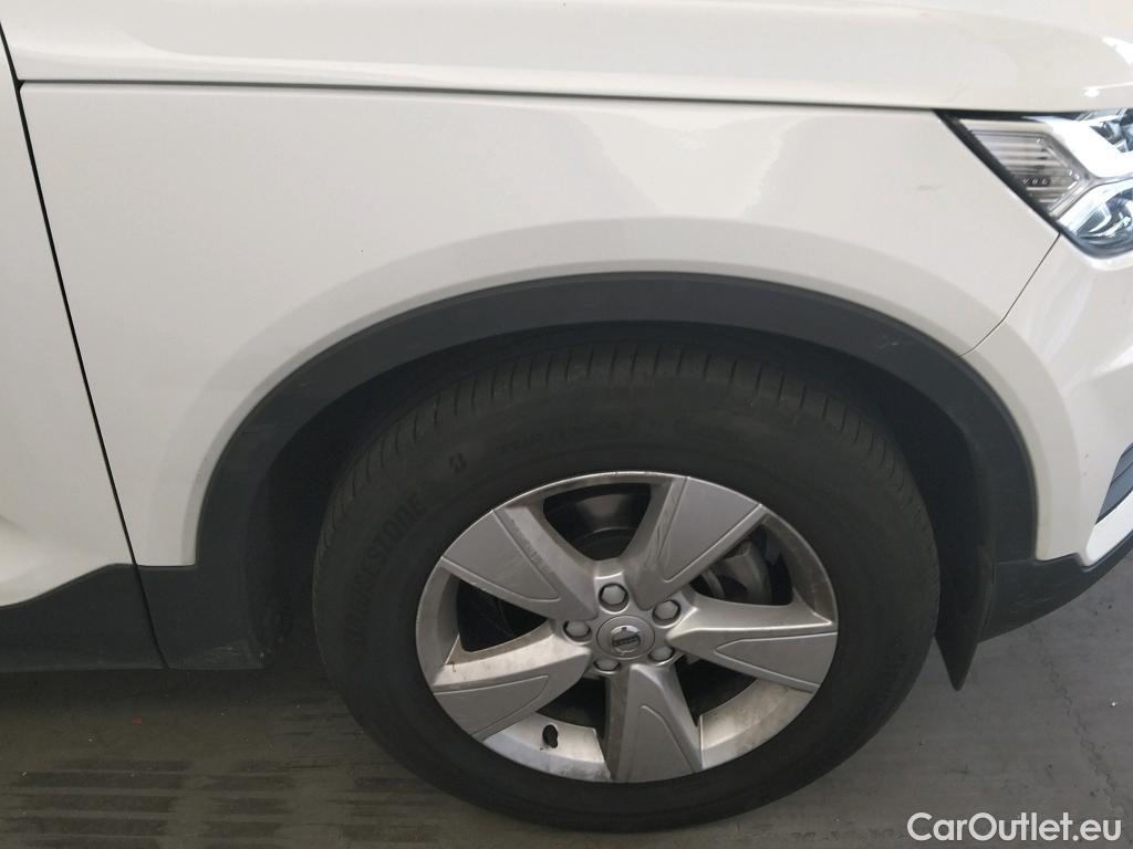  Volvo  XC 40 VOLVO XC40 / 2017 / 5P / todoterreno 1.5 T2 Momentum Core #17